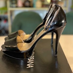 Black, patent leather Dolce & Gabana stilettos!